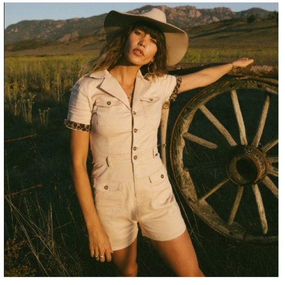 Afends Pants - Afends Safari Romper playsuit cream size 4 leopard trim sleeves